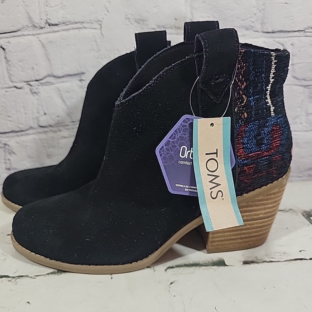 Toms Constance Black Suede Ankle Boots Southwest Embroidered Womens Size 6.5 New